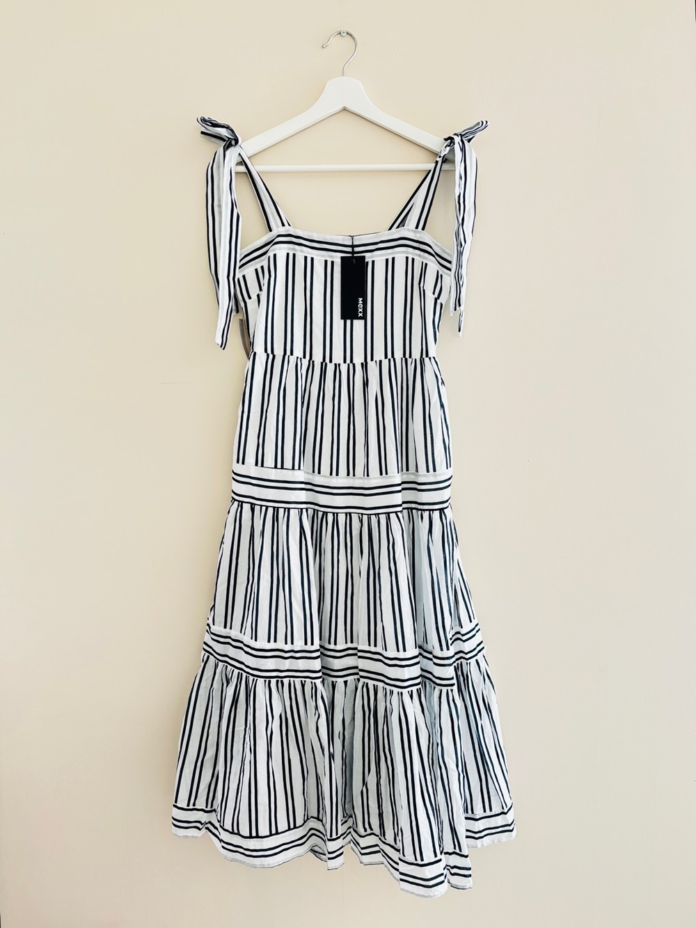 MEXX Tie Strap Striped Tiered Maxi Dress Size Small Navy White 100% Cotton NWT